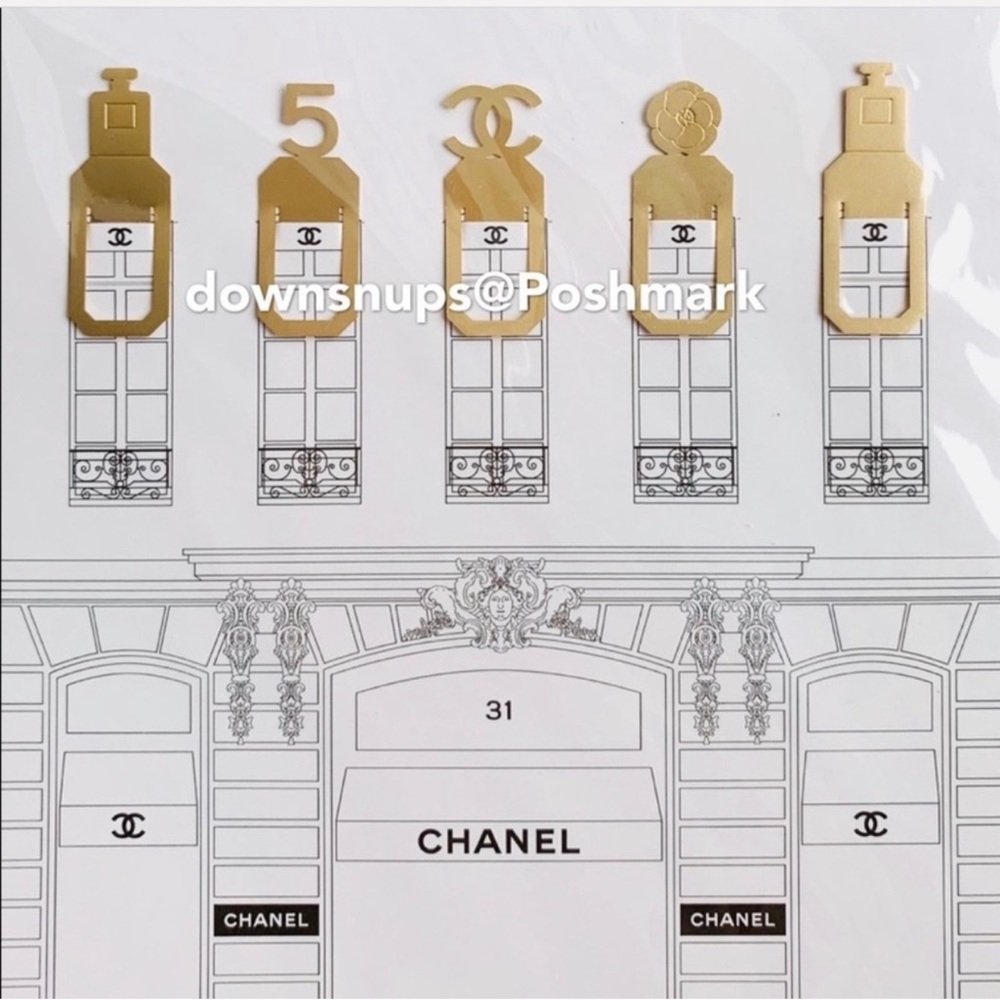 5PC Chanel Gold Signature Logo bookmark